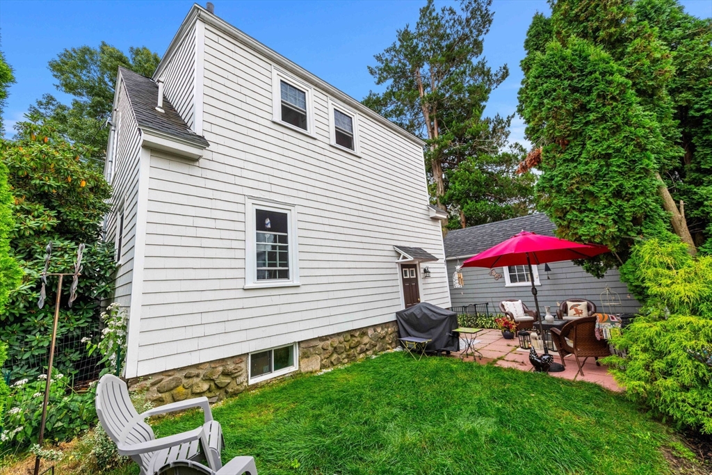 94 Lyman Road North Andover, MA 01845 - Photo 32 of 37 Gallery Image 32