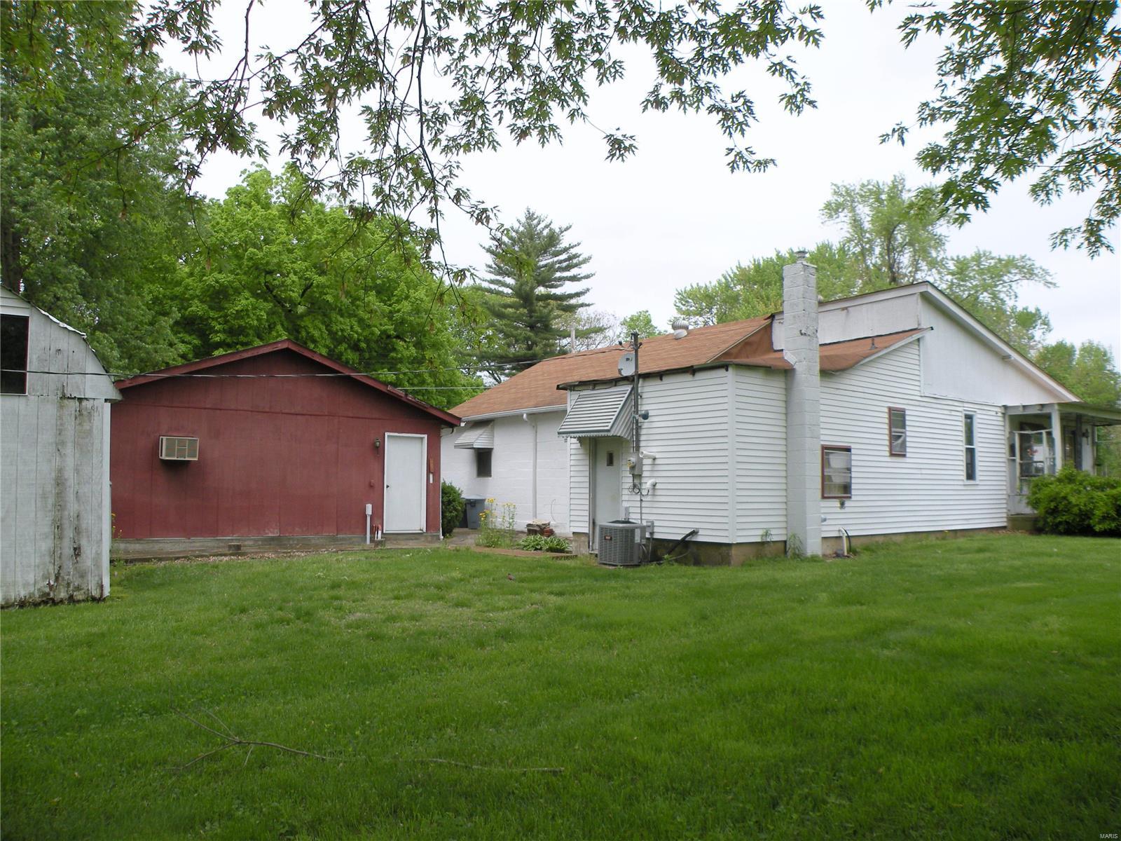 457 Liberty Road Fairview Heights, IL 62208 - Photo 7 of 19 Gallery Image 7