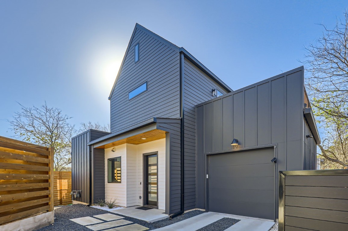 5001 Rob-Scott Street, Unit 2 Austin, TX 78721 - Photo 1 of 28