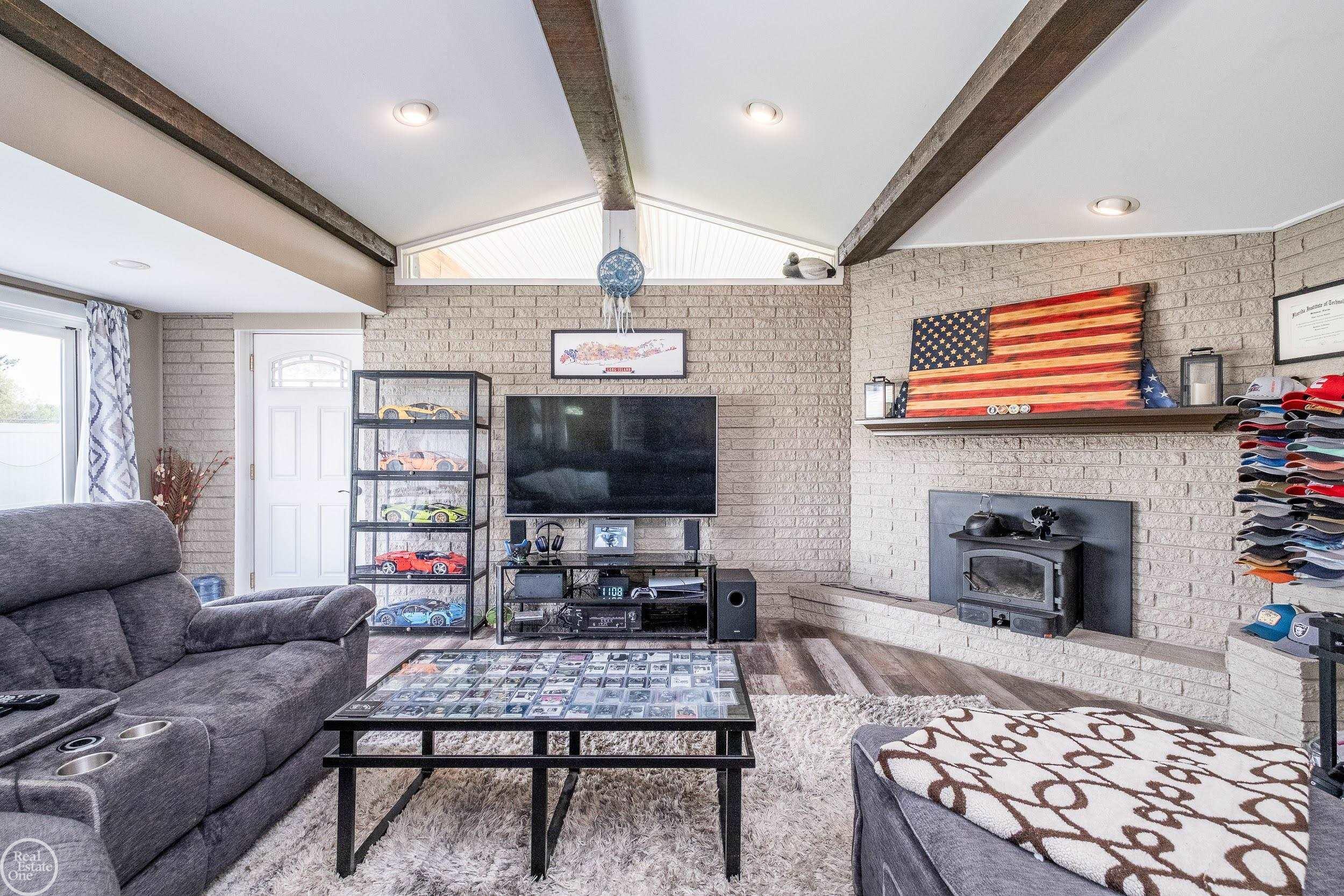 3227 Avon Manor Road Rochester Hills, MI 48307 - Photo 13 of 65 Gallery Image 13