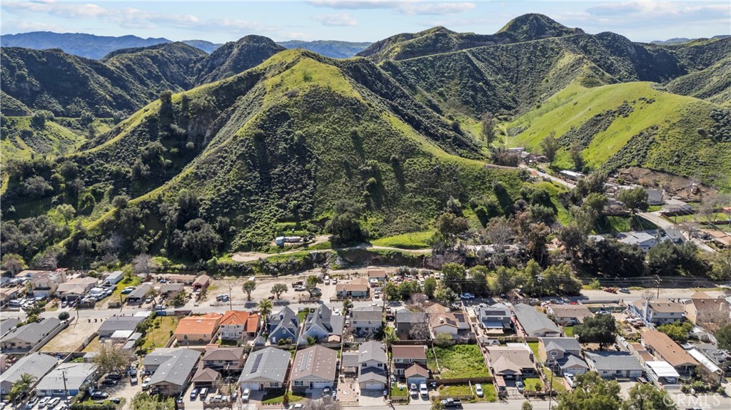 30602 San Martinez Road Val Verde, CA 91384 - Photo 36 of 47 a view of a city