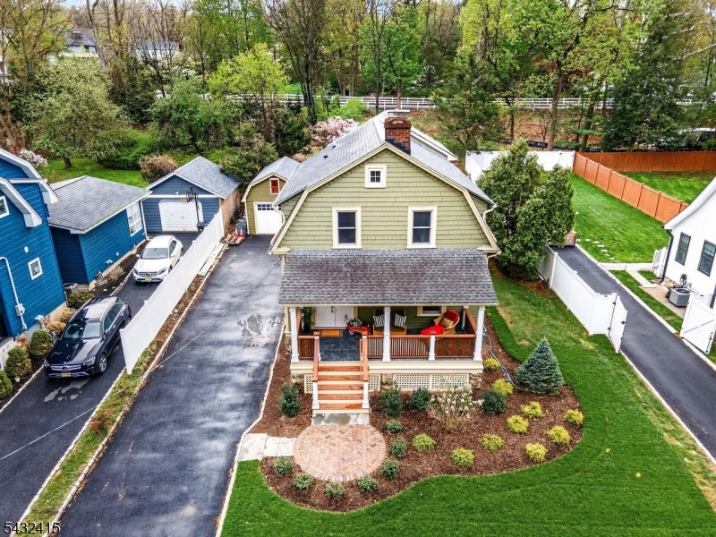 34 Buttonwood Road Essex Fells, NJ 07021 - Photo 2 of 37