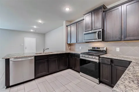 $240,000 | 15819 Sundew Prairie Drive, Humble, TX 77346
