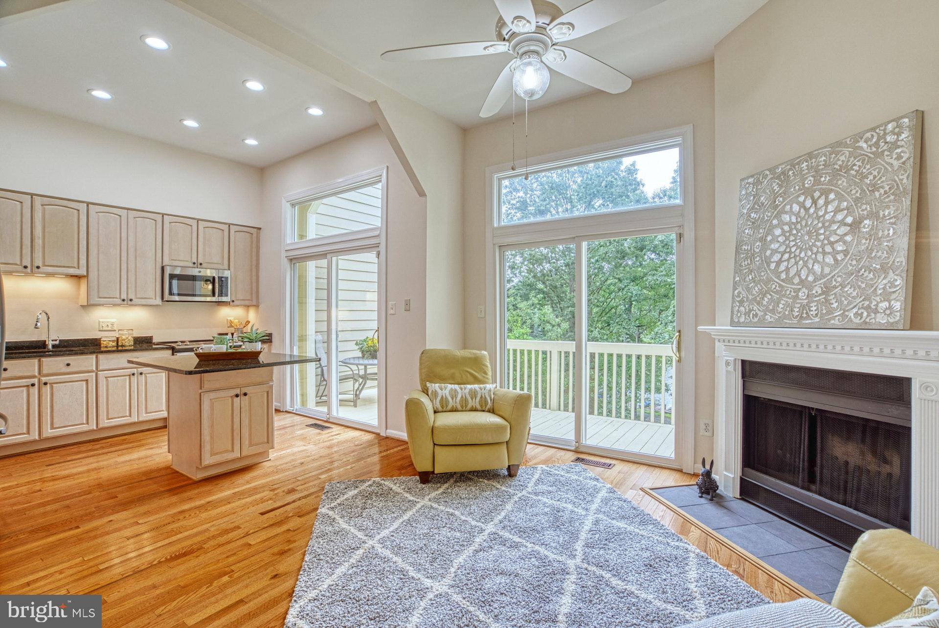 Family Rm/Kitchen with new doors and lakeviews