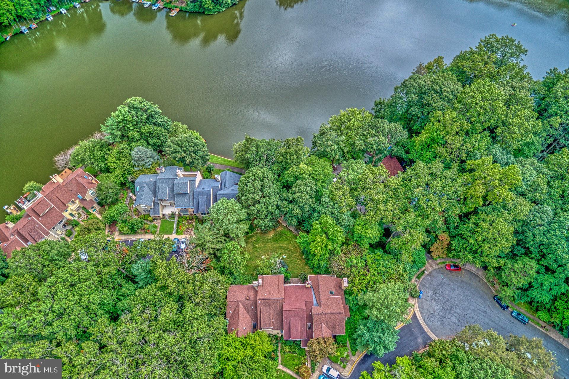 11133 Watermans Drive Reston, VA 20191 - Photo 33 of 56 Ariel View
