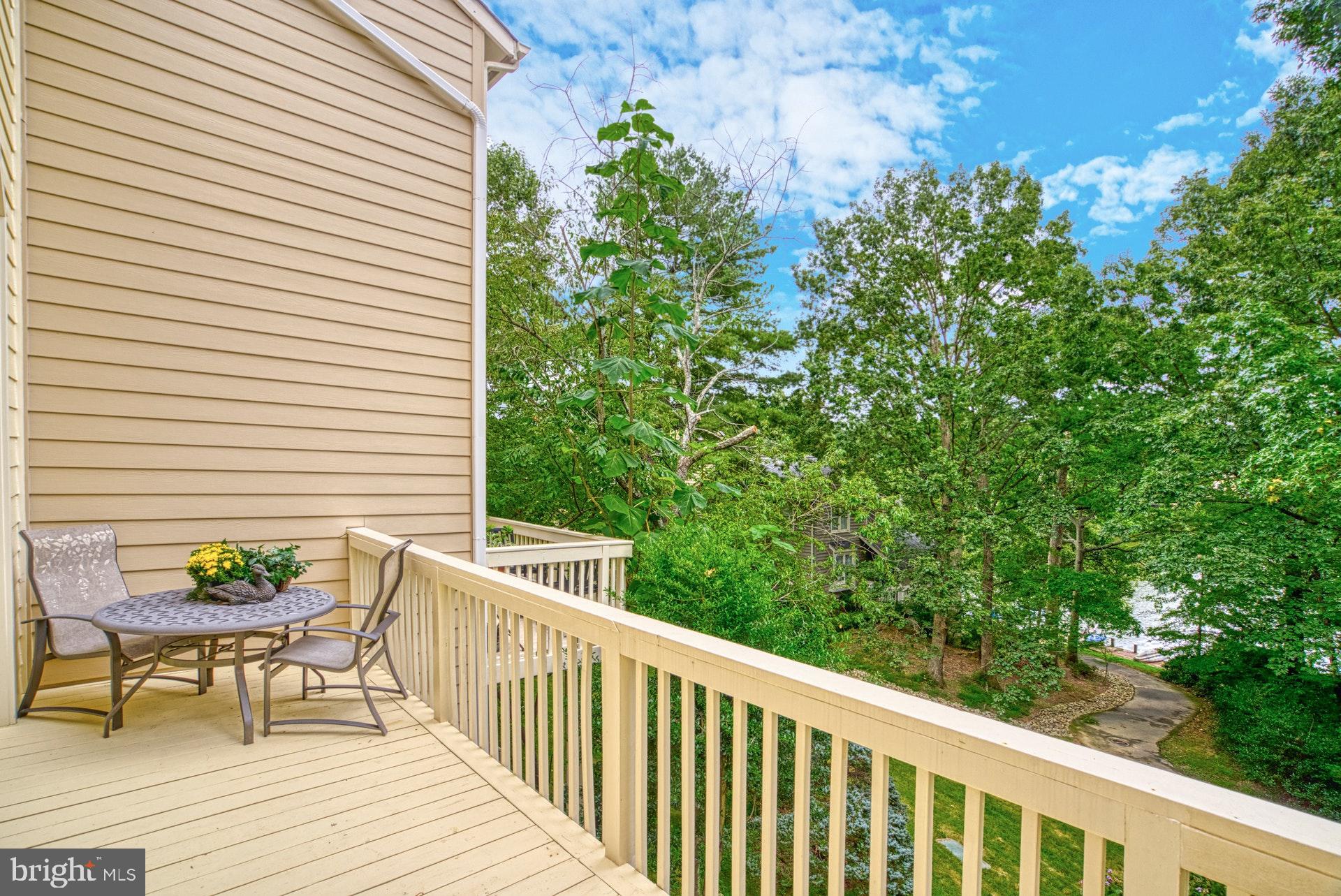 11133 Watermans Drive Reston, VA 20191 - Photo 8 of 56 Long Deck with views of Lake and Green Space