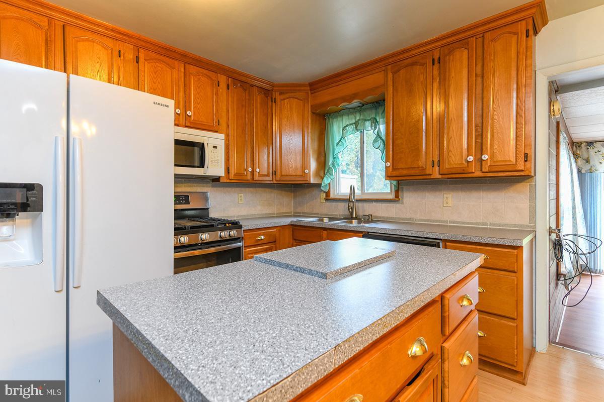 1820 Salem Road Reading, PA 19610 - Photo 11 of 18 Gallery Image 11