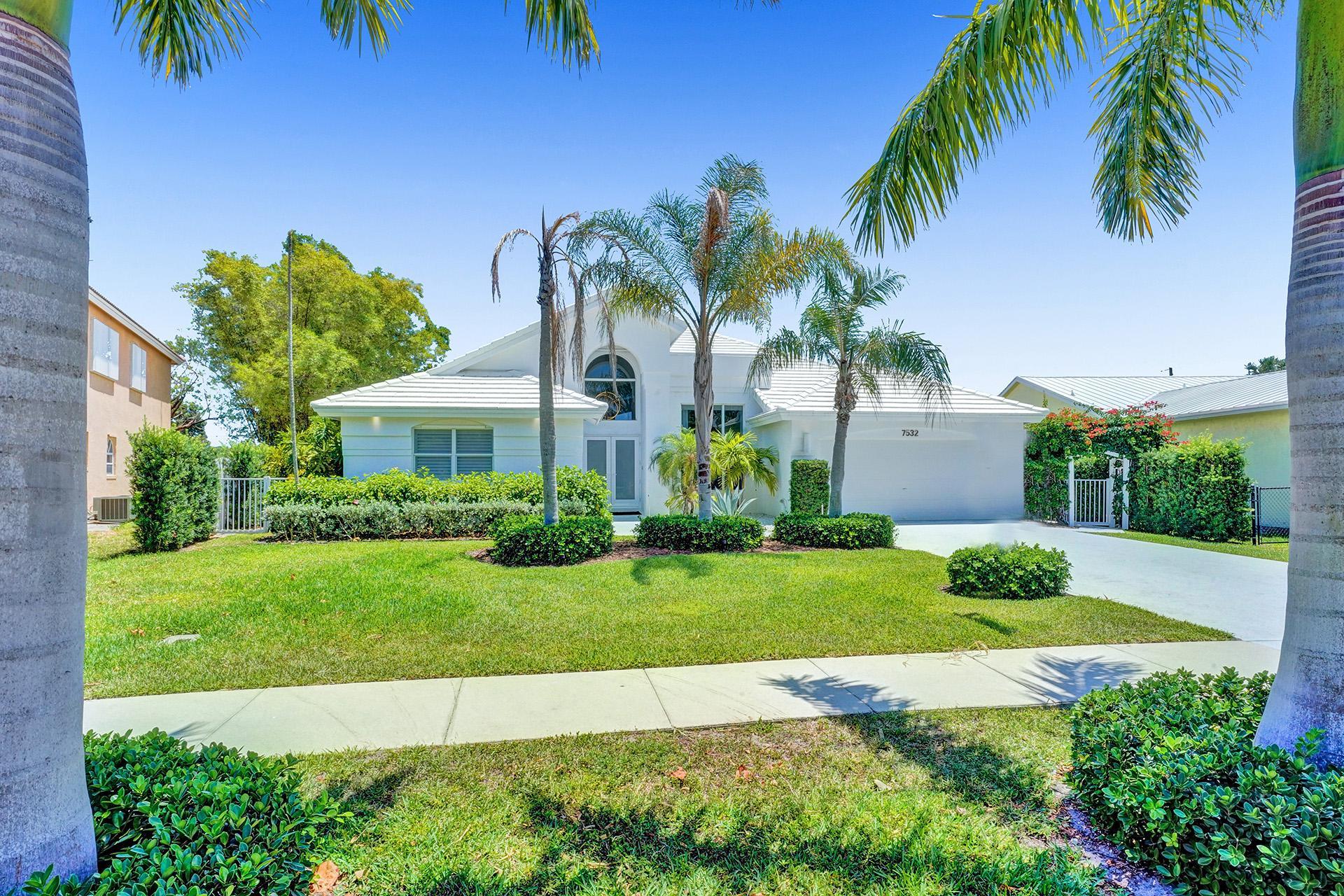 7532 Fairway Trail Boca Raton, FL 33487 - Photo 58 of 70 DSC06099