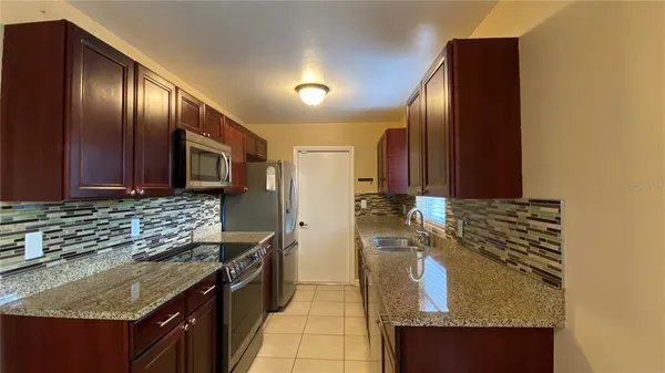$2,200 | 502 Santiago Avenue, Orlando, FL 32807