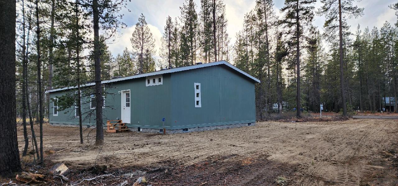 51382 Welch Road La Pine, OR 97739 - Photo 3 of 19 Back Exterior
