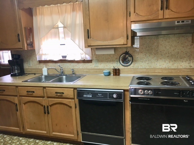332 Green Acres Road Atmore, AL 36502 - Photo 13 of 18