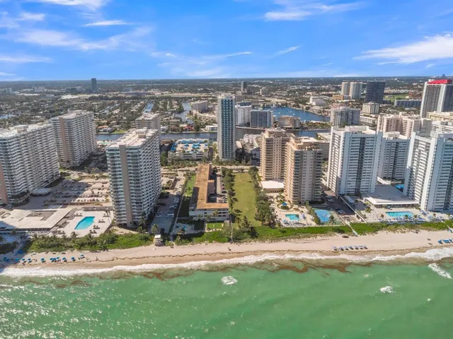 $2,500 | 1945 South Ocean Drive, Unit 502, Hallandale Beach, FL 33009