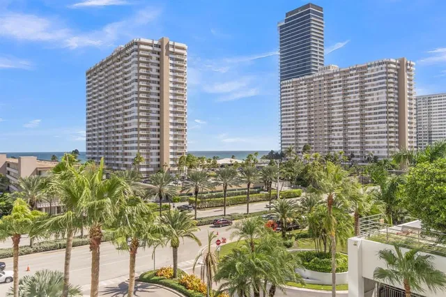 $2,500 | 1945 South Ocean Drive, Unit 502, Hallandale Beach, FL 33009
