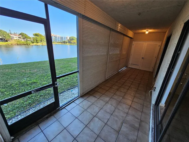 $2,150 | 6575 West Oakland Park Boulevard, Unit 109, Lauderhill, FL 33313
