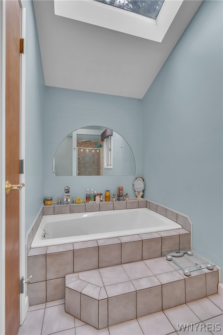 341 Rambling Road Amherst, NY 14051 - Photo 28 of 37