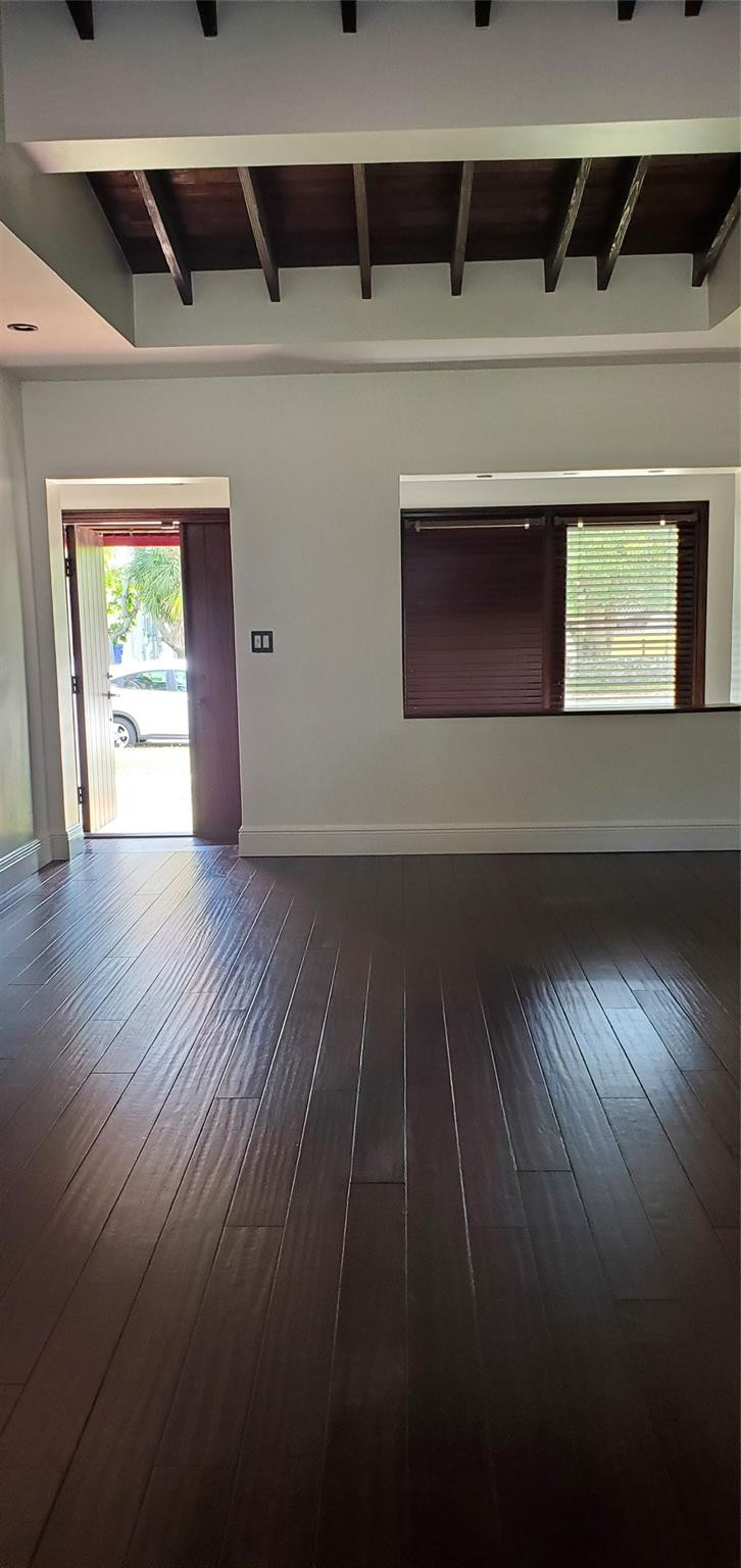 521 Southwest 23rd Road Miami, FL 33129 - Photo 4 of 11 Photo 4