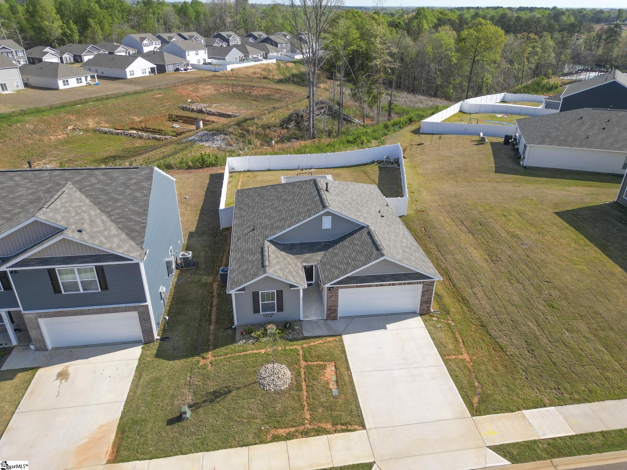 1408 Slades Street Woodruff, SC 29388 - Photo 2 of 50