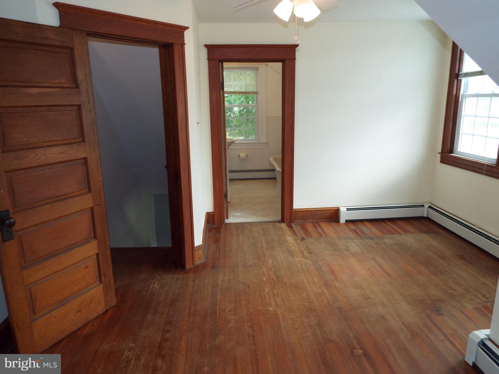 7210 Dogwood Road Baltimore, MD 21244 - Photo 15 of 36 Bedroom