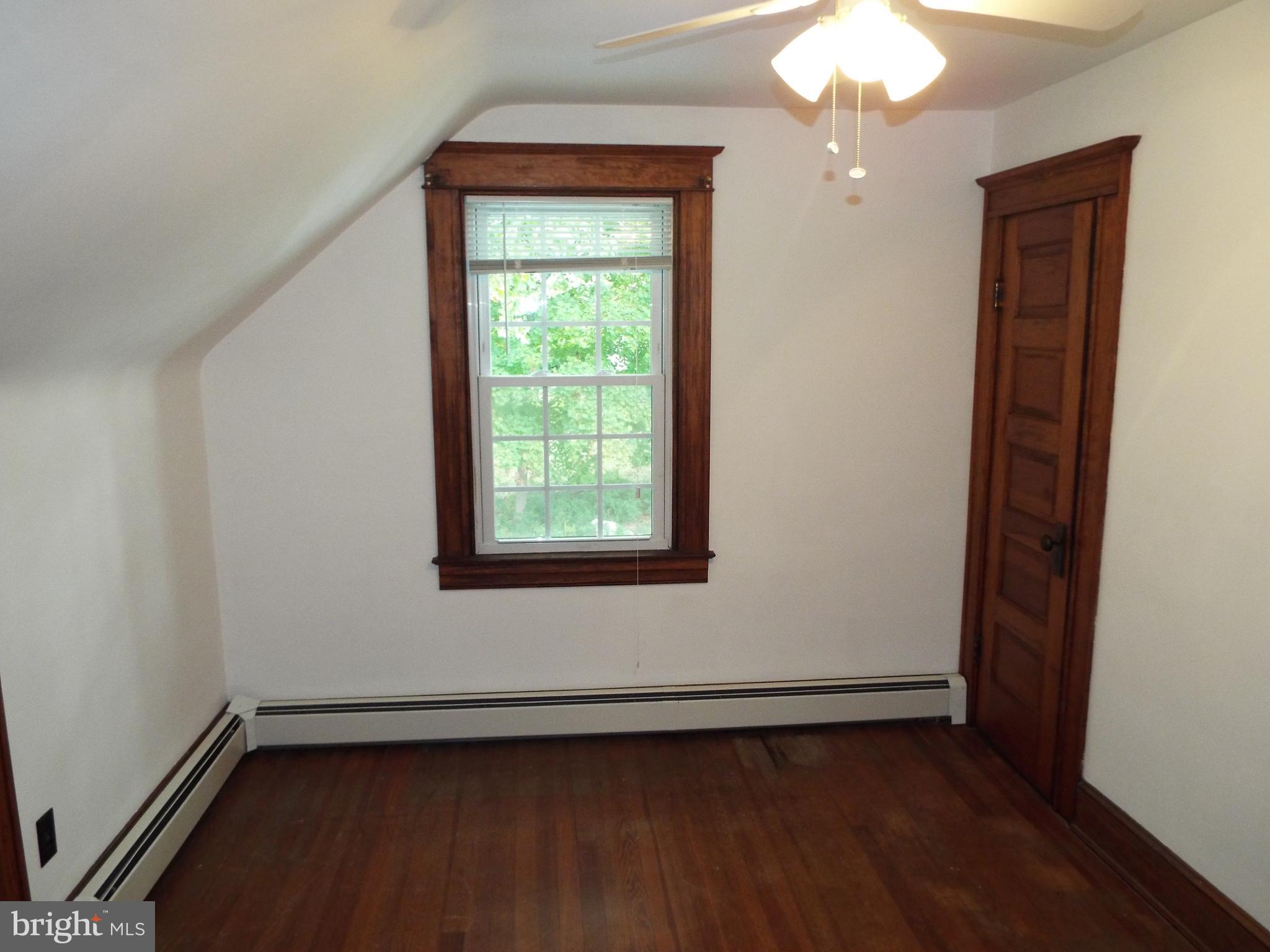 7210 Dogwood Road Baltimore, MD 21244 - Photo 18 of 36 Bedroom