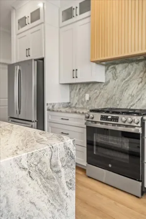 $849,999 | 7833 Stonehenge Drive, Chattanooga, TN 37421