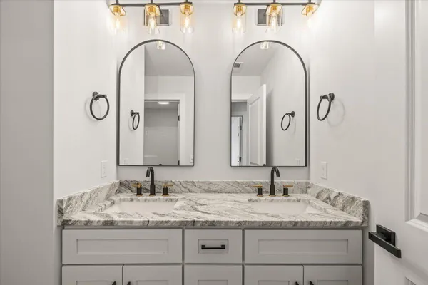 $849,999 | 7833 Stonehenge Drive, Chattanooga, TN 37421