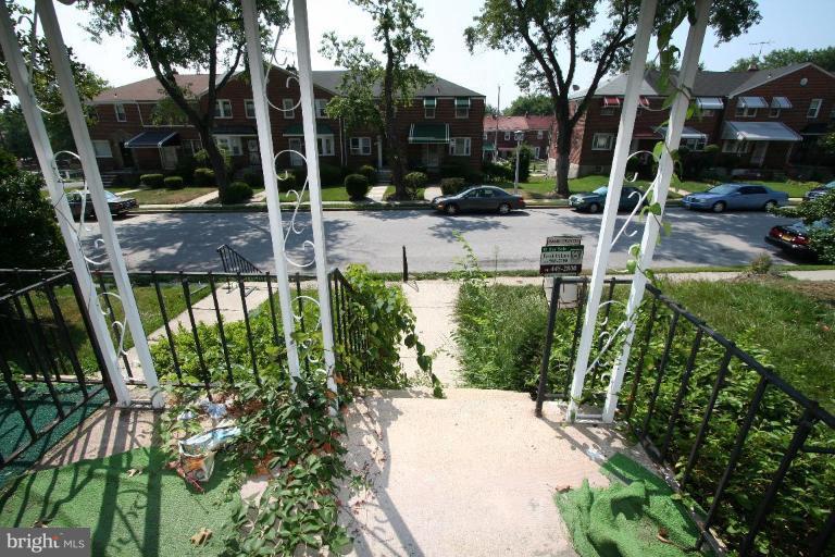5010 West Hills Road Baltimore, MD 21229 - Photo 8 of 30 a view of outdoor space yard and patio