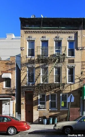 $1,750,000 | 13-09 40th Avenue | Long Island City