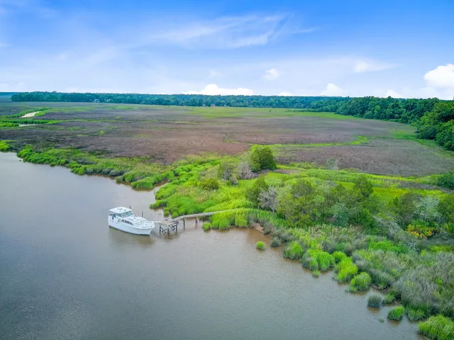 $950,000 | 7074 West Constellation Drive, North Charleston, SC 29418