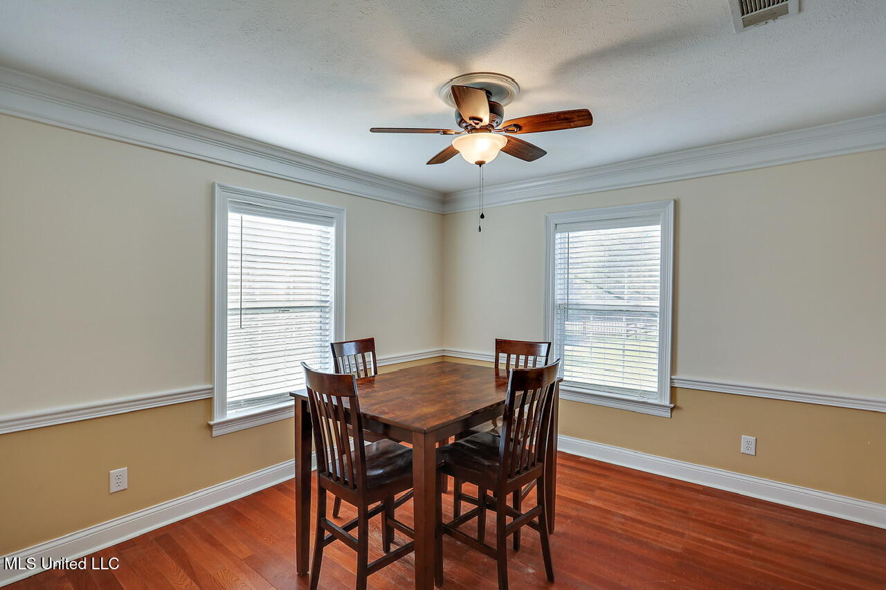 624 McCluer Road Jackson, MS 39212 - Photo 9 of 40 624 McCluer Rd (13)