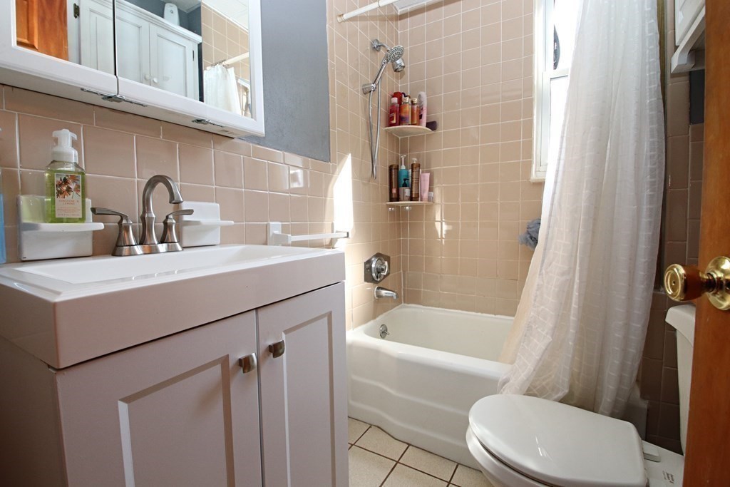 9 Guild Road Saugus, MA 01906 - Photo 28 of 42 Gallery Image 28