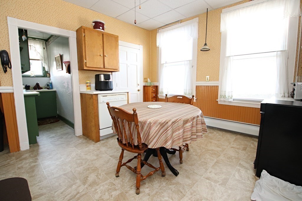 9 Guild Road Saugus, MA 01906 - Photo 5 of 42 Gallery Image 5