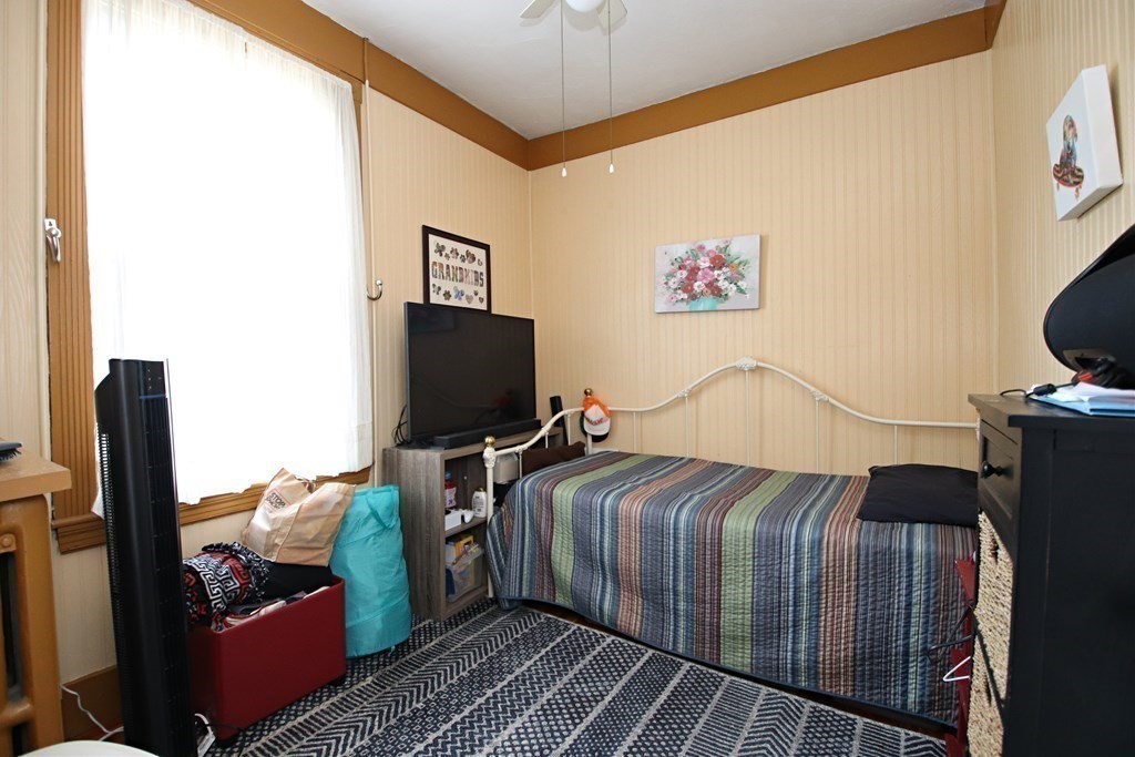 9 Guild Road Saugus, MA 01906 - Photo 8 of 42 Gallery Image 8