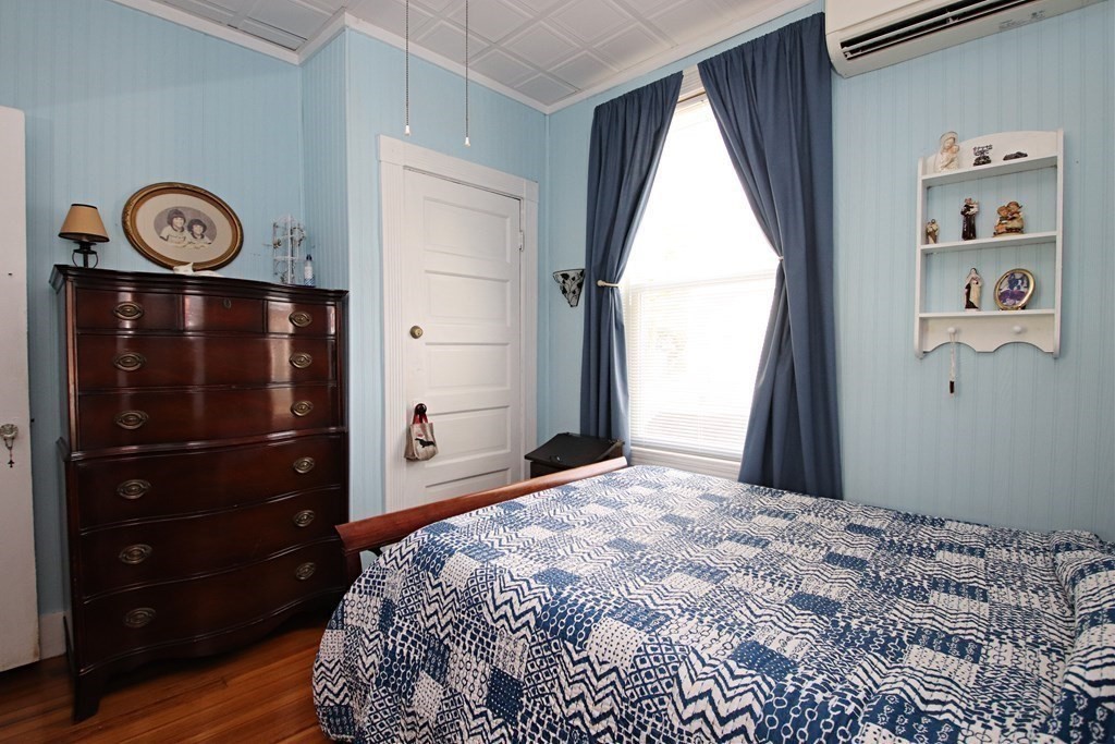 9 Guild Road Saugus, MA 01906 - Photo 10 of 42 Gallery Image 10