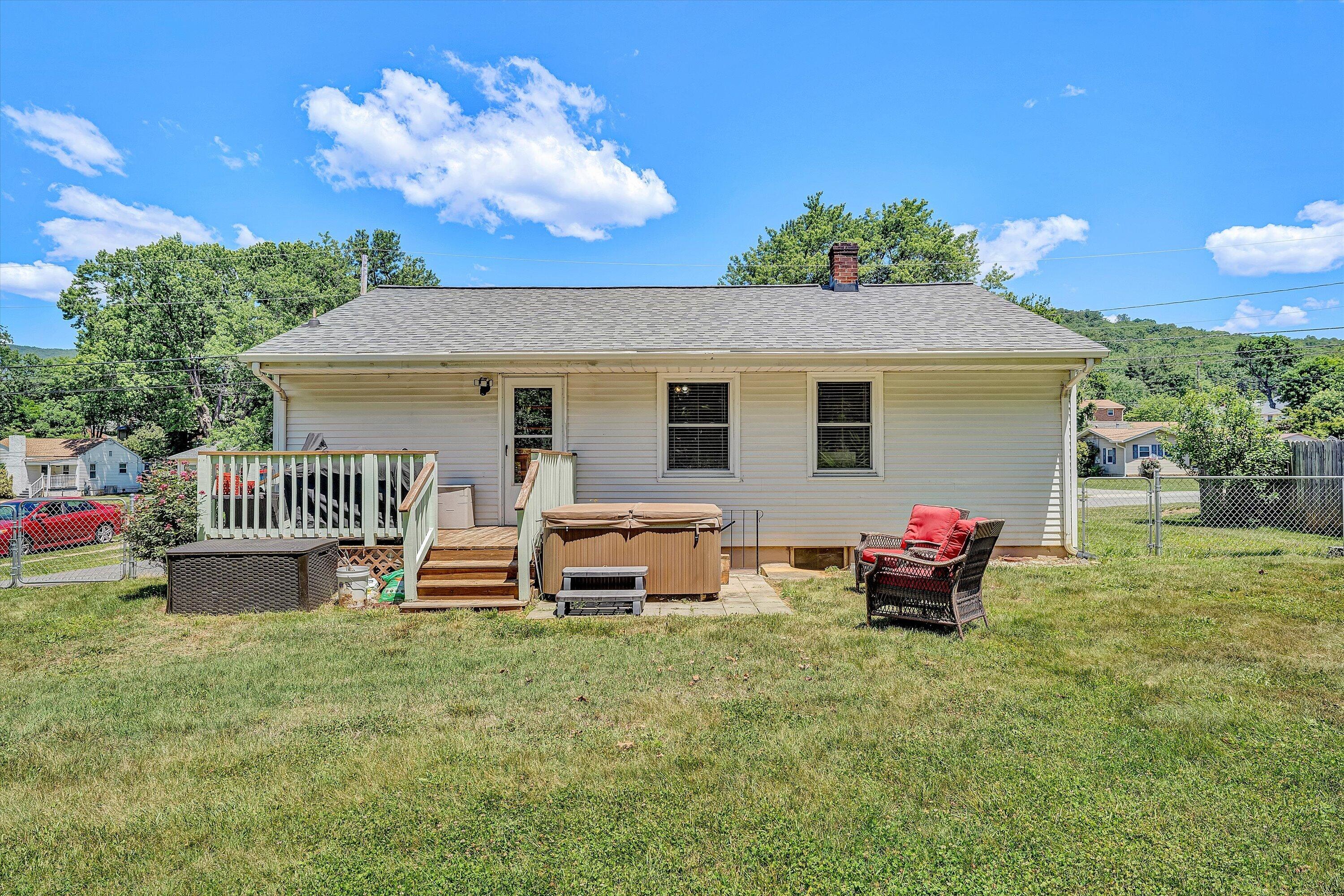 2009 Burma Road Salem, VA 24153 - Photo 17 of 22 17-SGP-02191