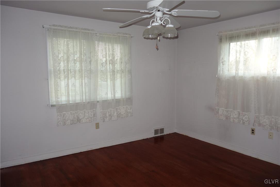 1624 Stanford Road Bethlehem, PA 18018 - Photo 8 of 20 Master bedroom with walk-in closet and its own bat