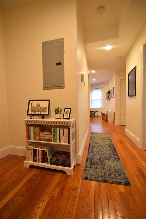 191 Winthrop Road, Unit 3 Brookline, MA 02445 - Photo 3 of 13
