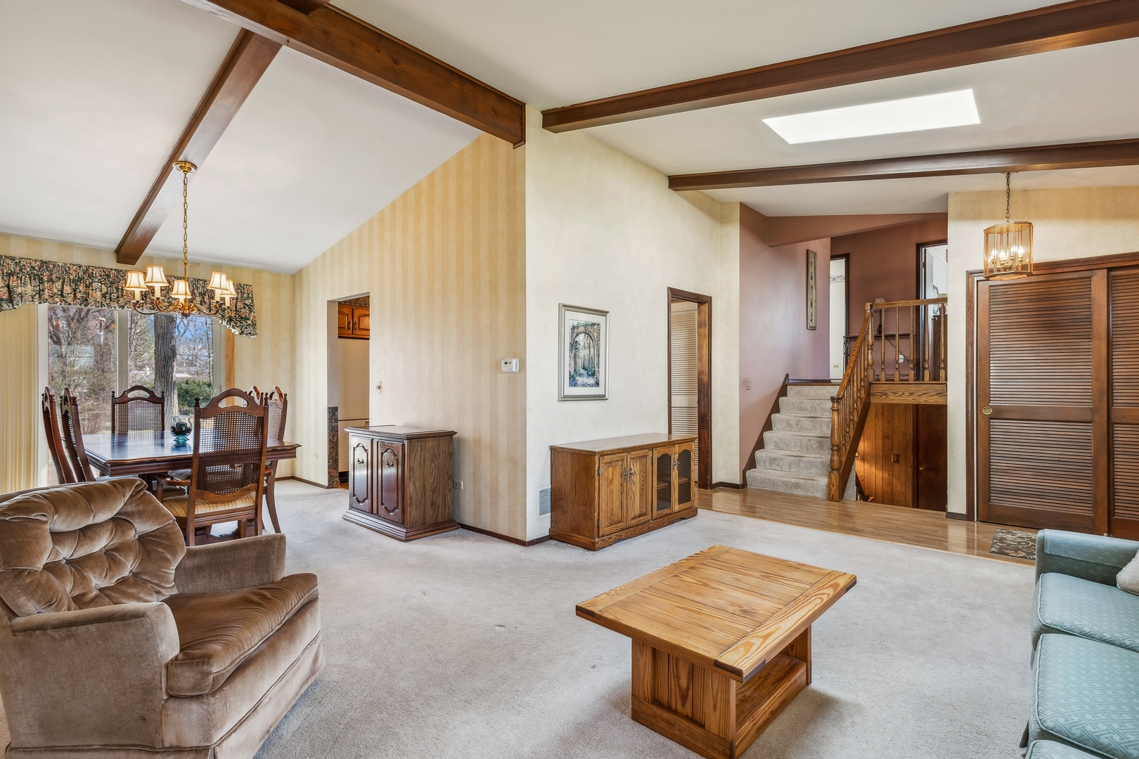 313 Rye Road Mundelein, IL 60060 - Photo 4 of 20 Gallery Image 4