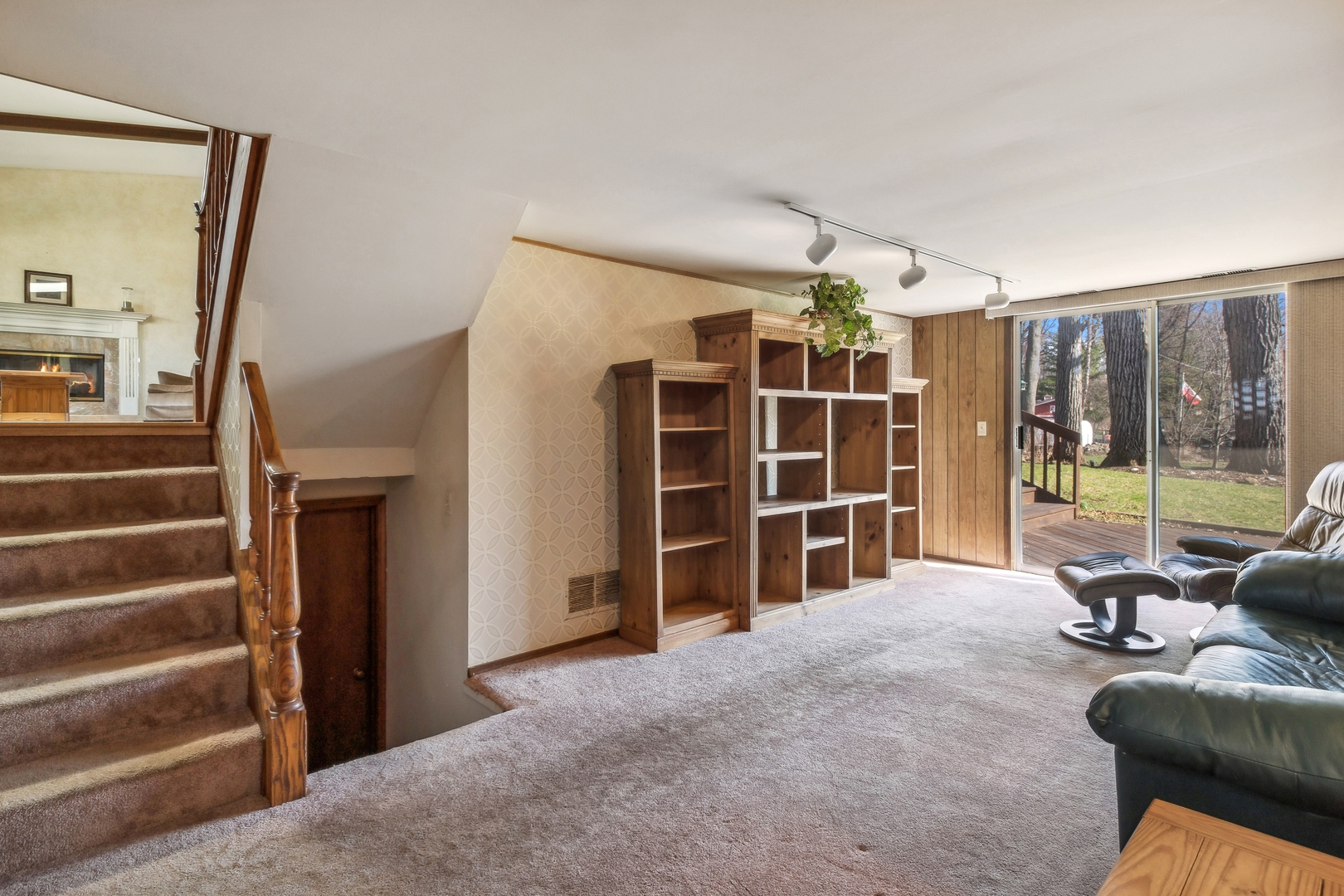 313 Rye Road Mundelein, IL 60060 - Photo 7 of 20 Gallery Image 7