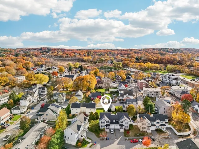 $799,999 | 6 Blue Jay Circle, Unit 2, Wakefield, MA 01880