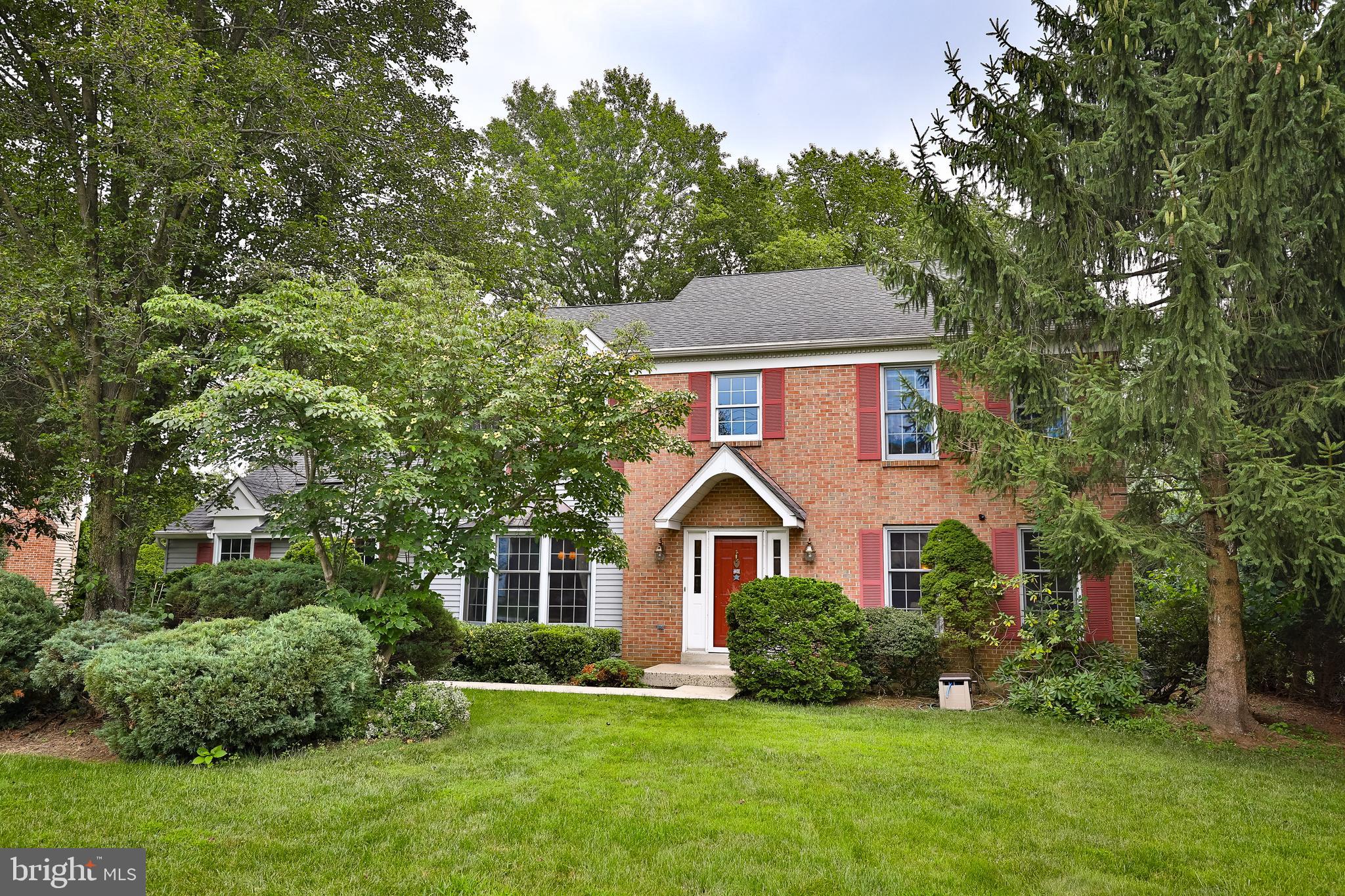 1039 Pinetown Road Fort Washington, PA 19034 - Photo 1 of 47 Front View