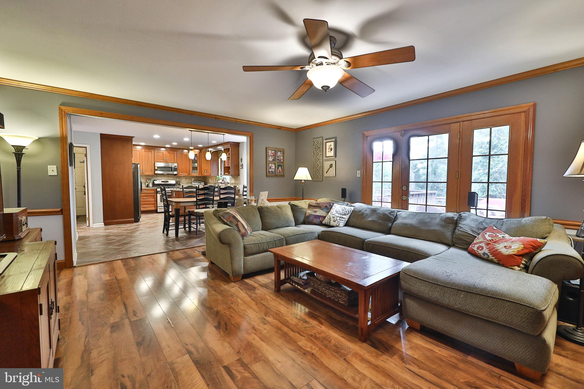 1039 Pinetown Road Fort Washington, PA 19034 - Photo 10 of 47 Great room