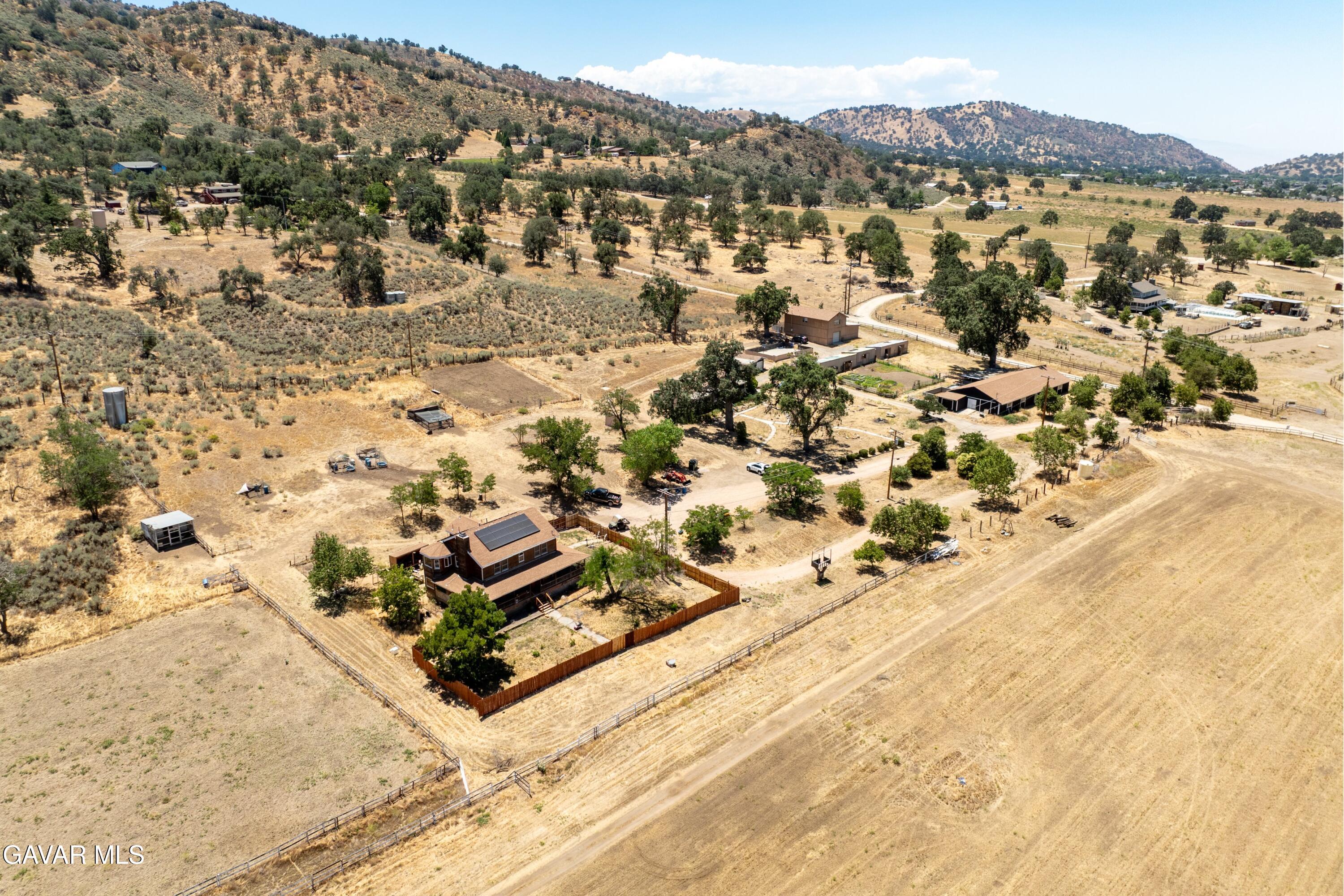 18518 Pellisier Road Tehachapi, CA 93561 - Photo 31 of 32 32-DJI_0481-HDR