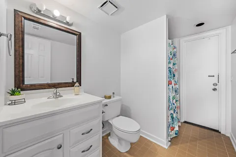 $360,000 | 5537 Eagle Lake Drive, Palm Beach Gardens, FL 33418