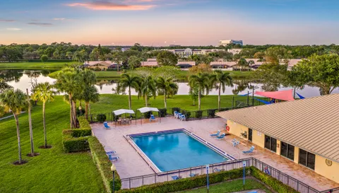 $360,000 | 5537 Eagle Lake Drive, Palm Beach Gardens, FL 33418