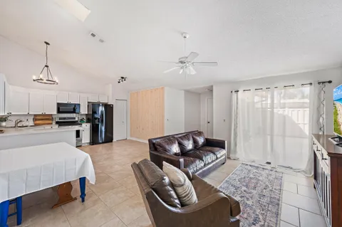 $360,000 | 5537 Eagle Lake Drive, Palm Beach Gardens, FL 33418