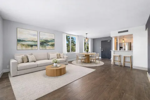 $399,000 | 1200 West Avenue, Unit 316, Miami Beach, FL 33139