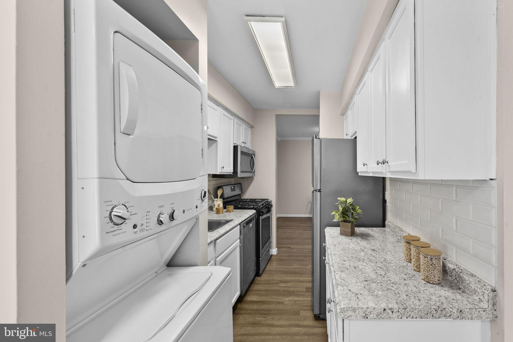 11240 Chestnut Grove Square, Unit 157 Reston, VA 20190 - Photo 22 of 57