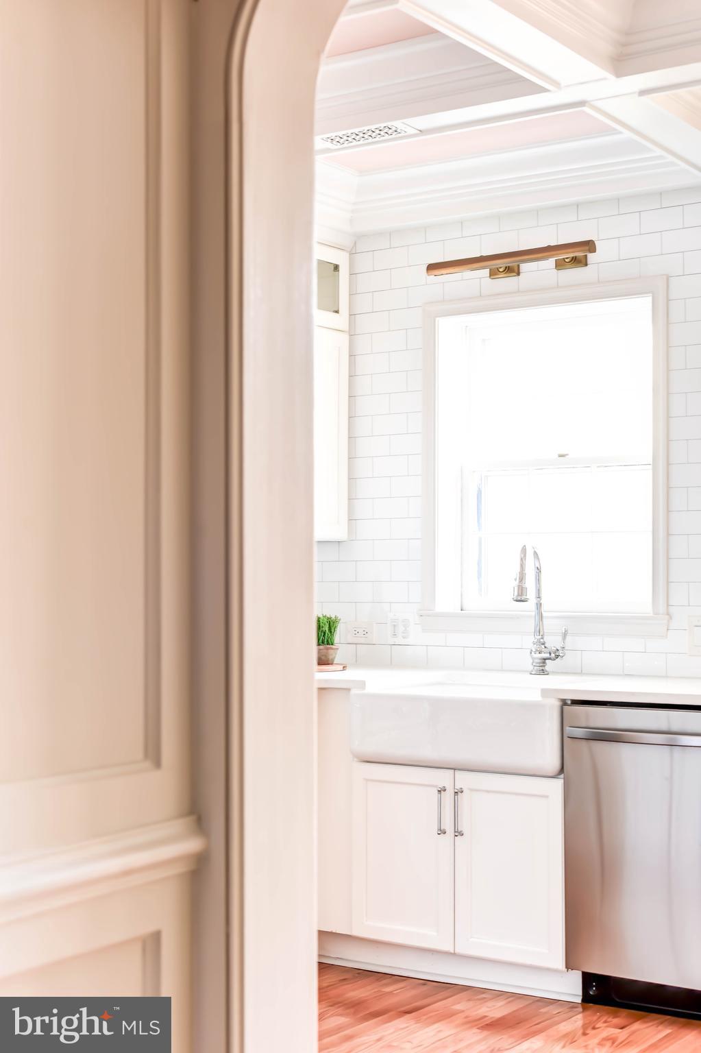 129 E Street Southeast Washington, DC 20003 - Photo 20 of 38