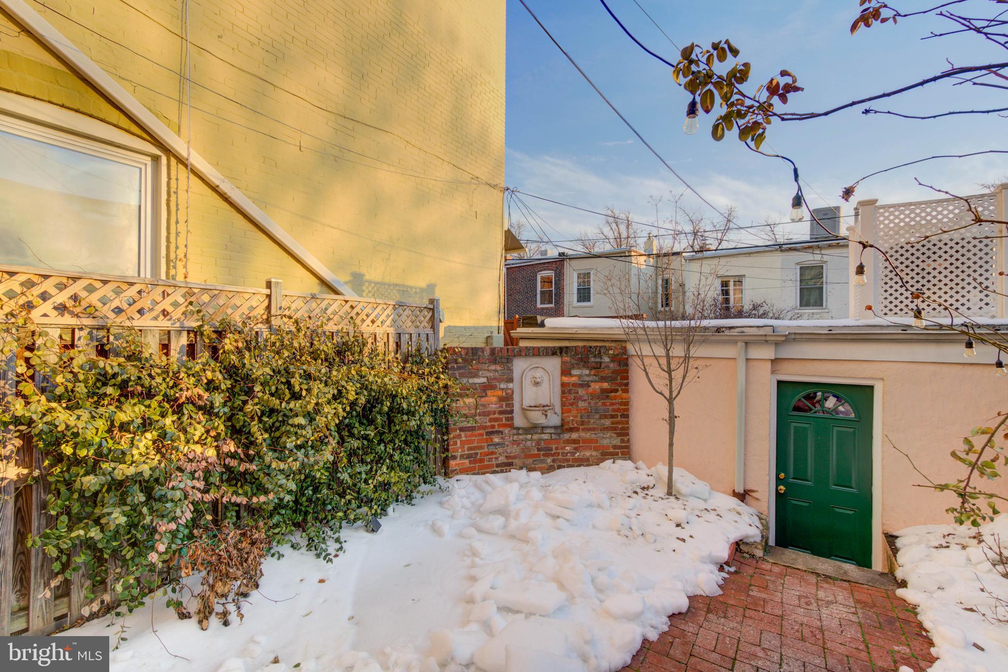 129 E Street Southeast Washington, DC 20003 - Photo 34 of 38