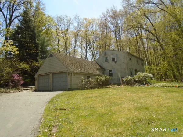 $410,000 | 49 Northwoods Road, Farmington, CT 06032